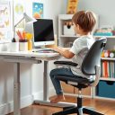Jak dobrać wysokość biurka dla dziecka, by zapewnić wygodę i zdrową postawę na lata